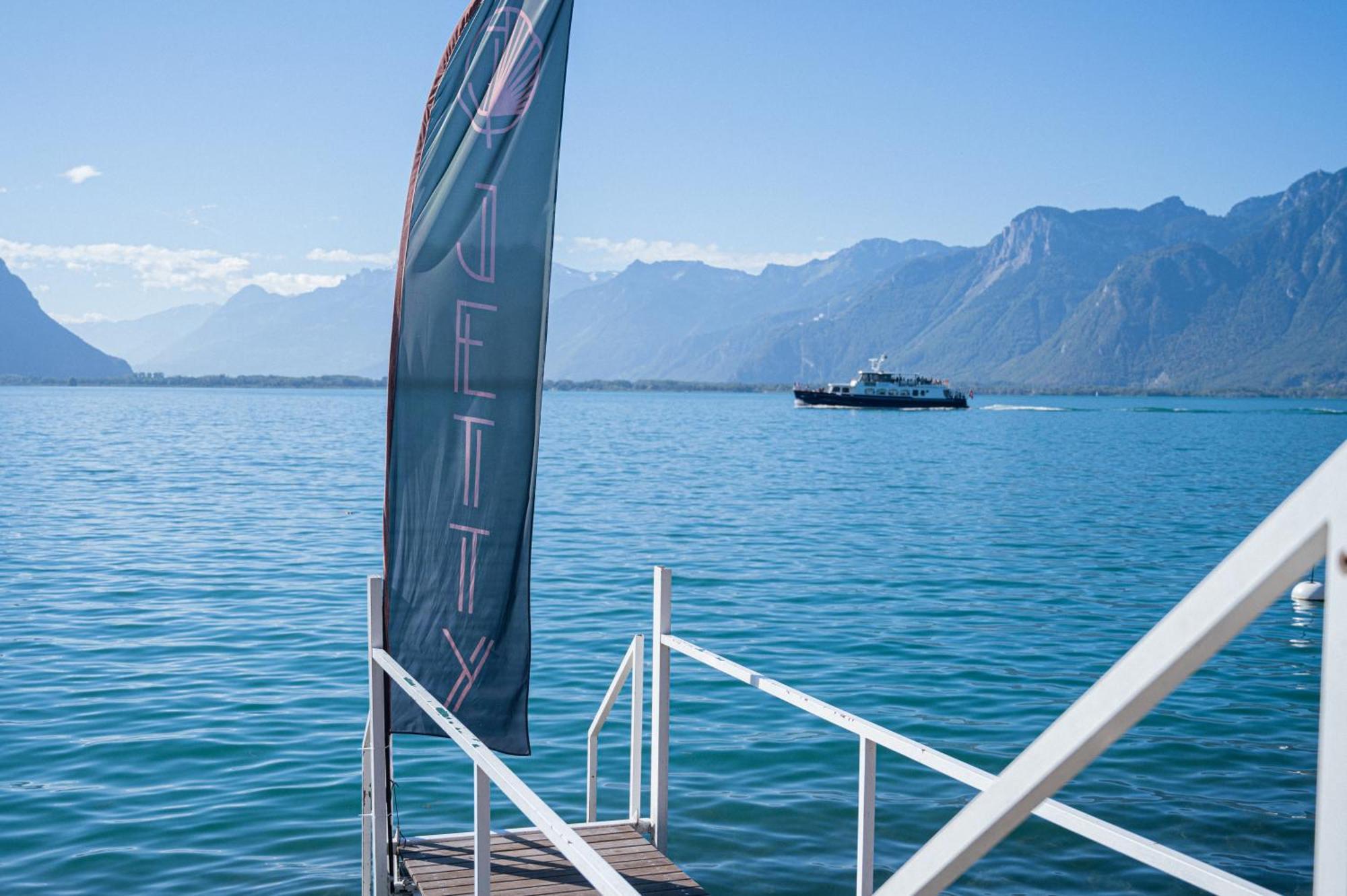 La Villa Montreux Luaran gambar
